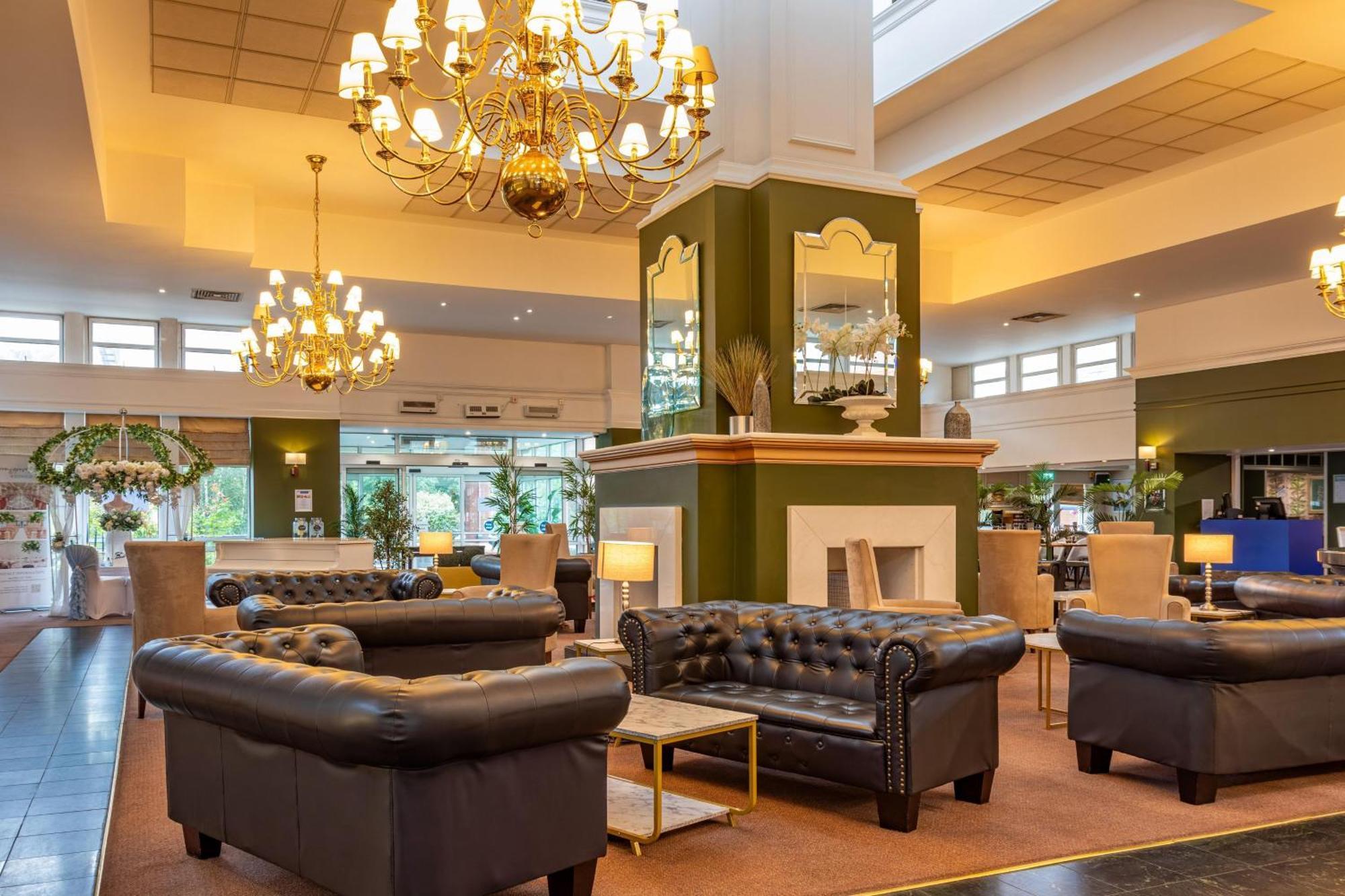 Bromsgrove Hotel And Spa Екстер'єр фото