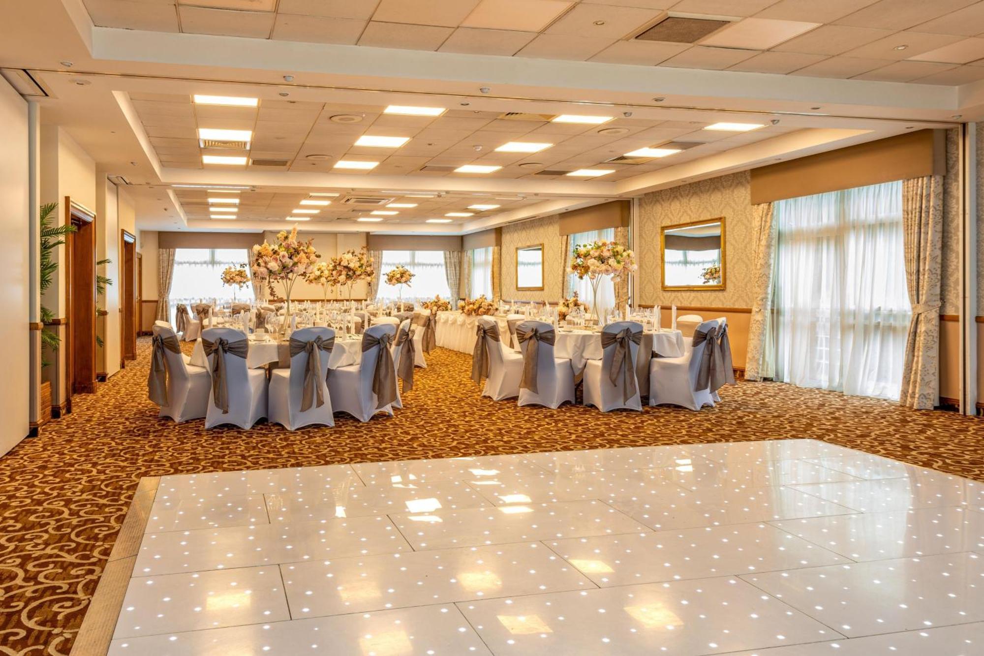 Bromsgrove Hotel And Spa Екстер'єр фото