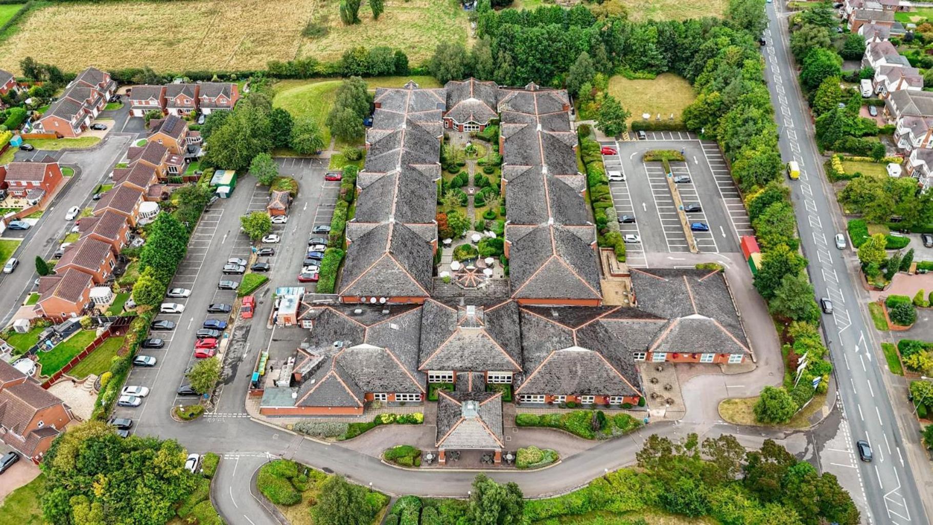 Bromsgrove Hotel And Spa Екстер'єр фото